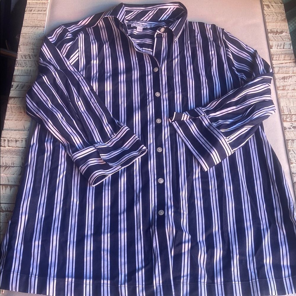 Chicos Ladies Business Casual button down striped shirt Chicos size 2 US 12